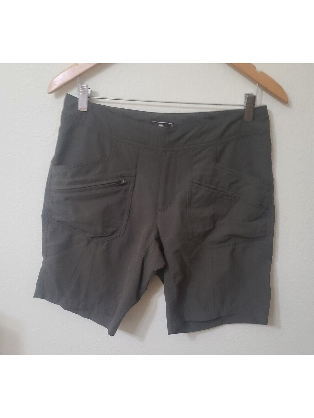 REI Women's Hiking Shorts Size 8 UPF30 Green Gray Stretch Drawstring Fly Front